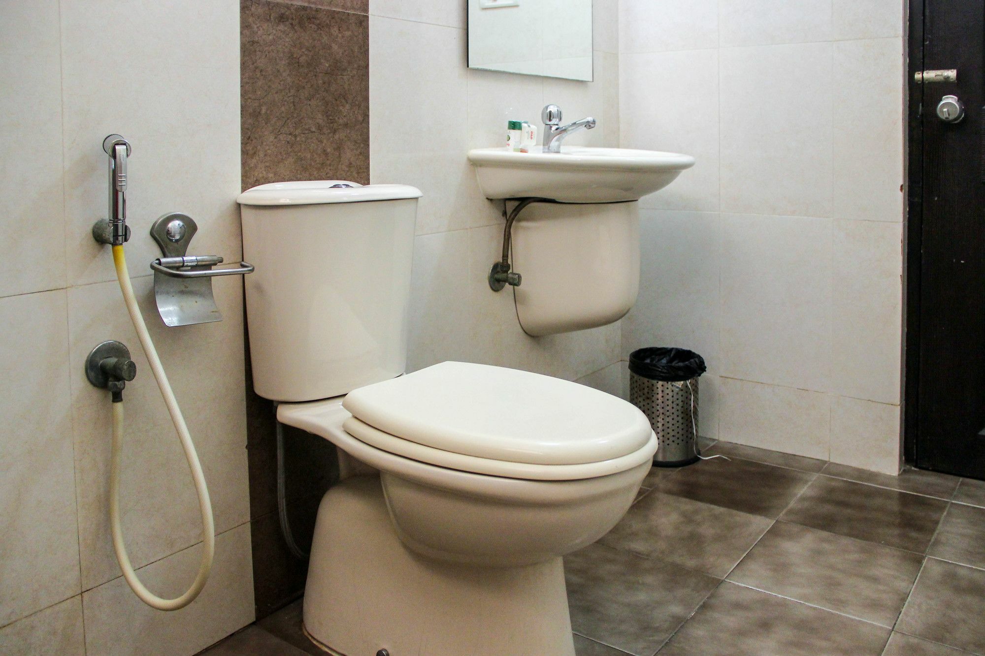 Oyo 5765 Chennai Residency T Nagar Hotel Exterior photo